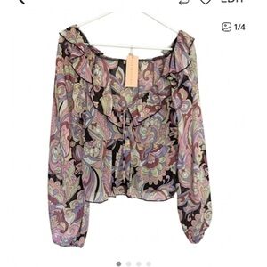 Evolutionary top nwt crop style so pretty